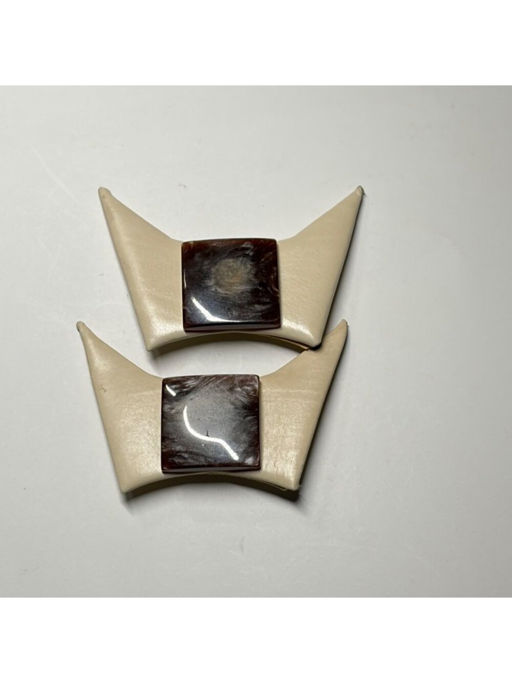 Vintage Beige Shoe Clips With brown Accents Retro